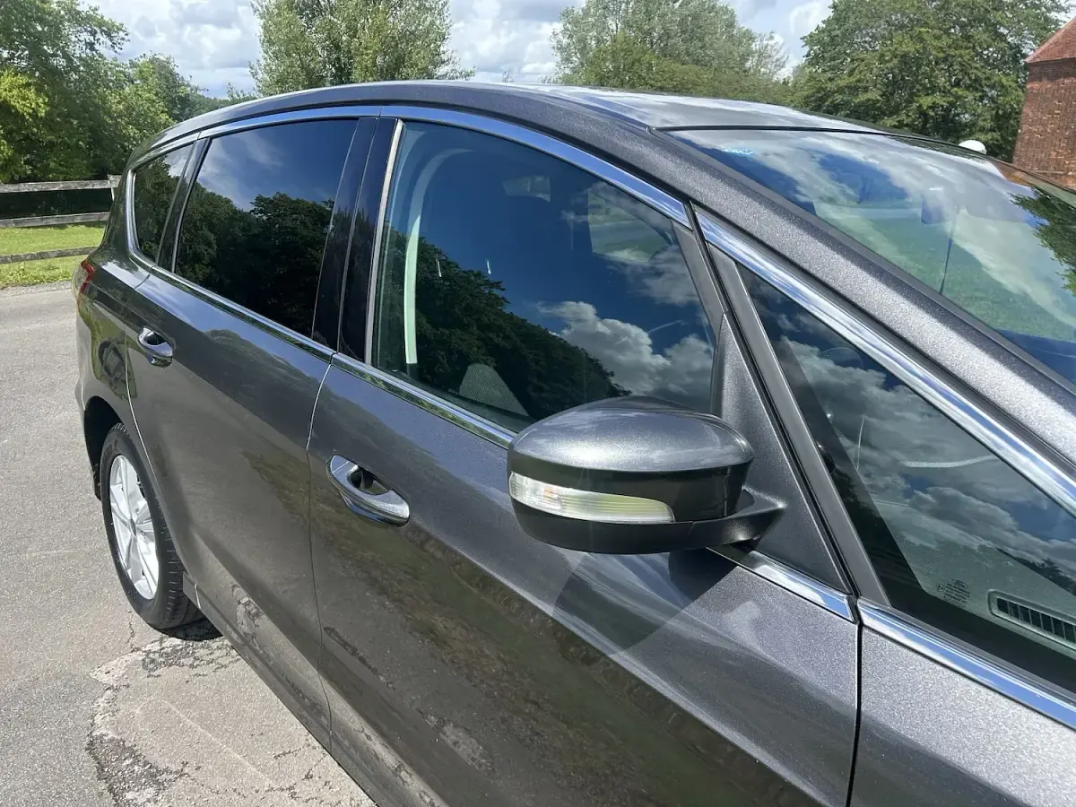 Used Ford S-MAX Titanium 150 HP (110 kW) 2018 Grey MPV
