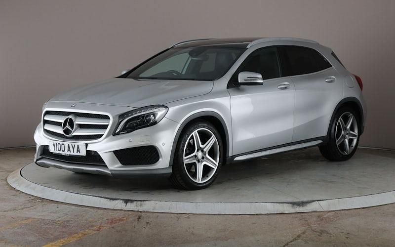 Silver Used 2014 Mercedes GLA220 AMG line SUV | £11,877 (Fair price) - Image 1/2