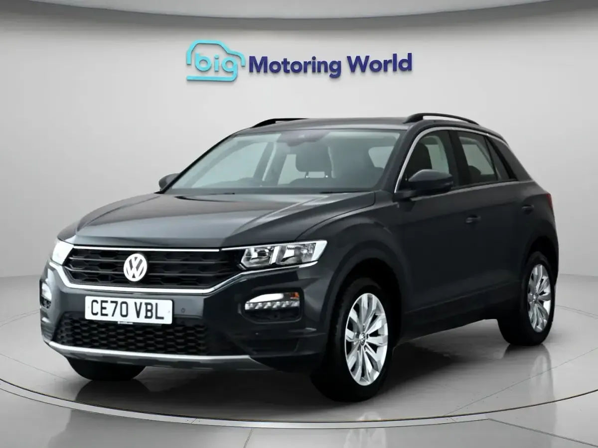 Used VW T-Roc SE 113 HP (83 kW) 2020 SUV
