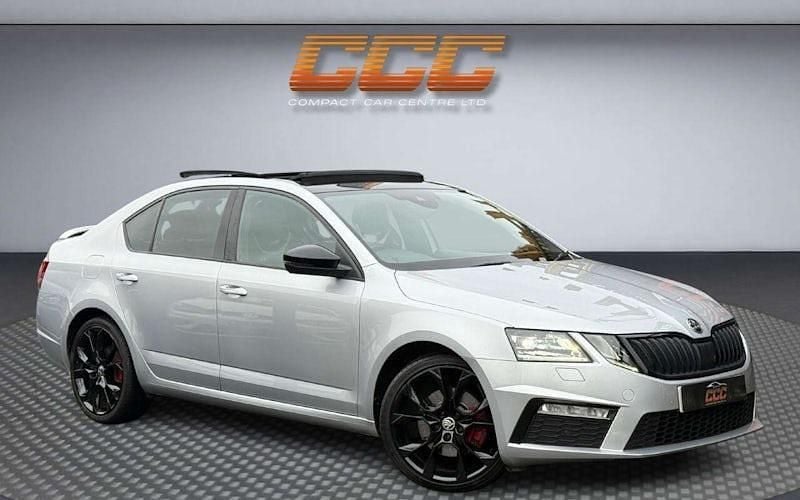 Used Skoda Octavia vRS 184 HP (135 kW) 2018 Hatchback