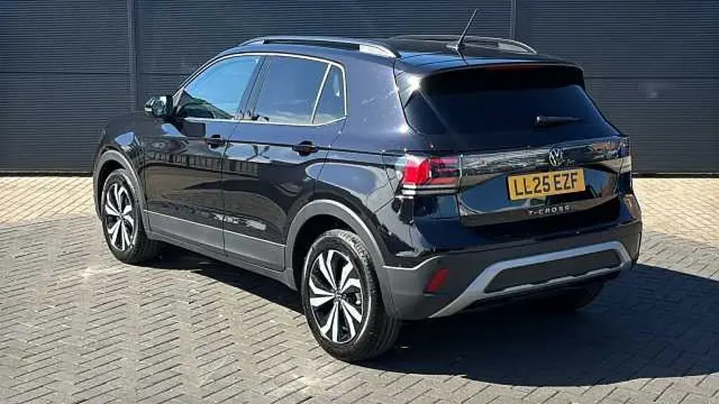 Usado VW T-Cross Match 115 HP (84 kW) 2025 Preto SUV