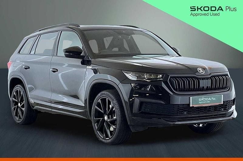 Used Skoda Kodiaq SportLine 200 HP (147 kW) 2022 Black magic pearl effect SUV