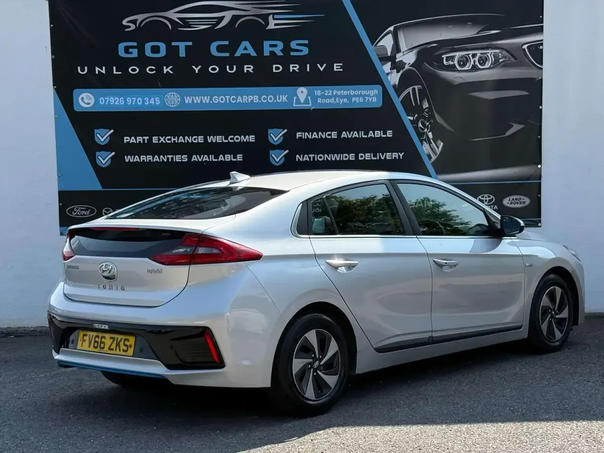 Used Hyundai Ioniq Premium 141 HP (103 kW) 2017 Silver Hatchback