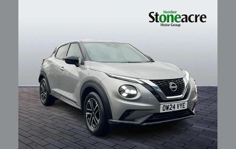 Used Nissan Juke N-Connecta 114 HP (83 kW) 2024 Silver SUV