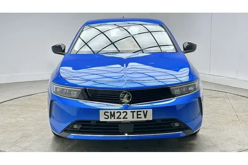 Used Vauxhall Astra Design Edition 2022 Blue Hatchback