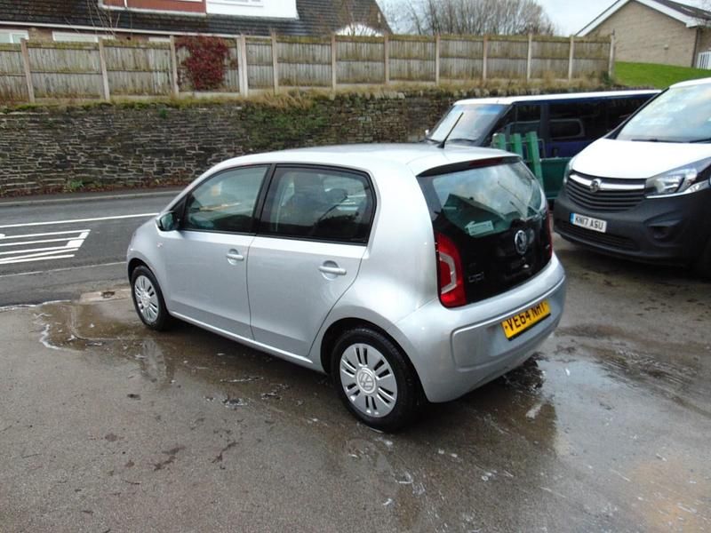 Used VW up! move up! 60 HP (44 kW) 2014 Silver Hatchback