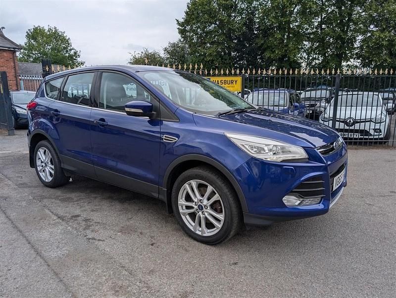 Blue Used 2015 Ford Kuga Titanium X SUV | £8,290 (Fair price) - Image 1/4