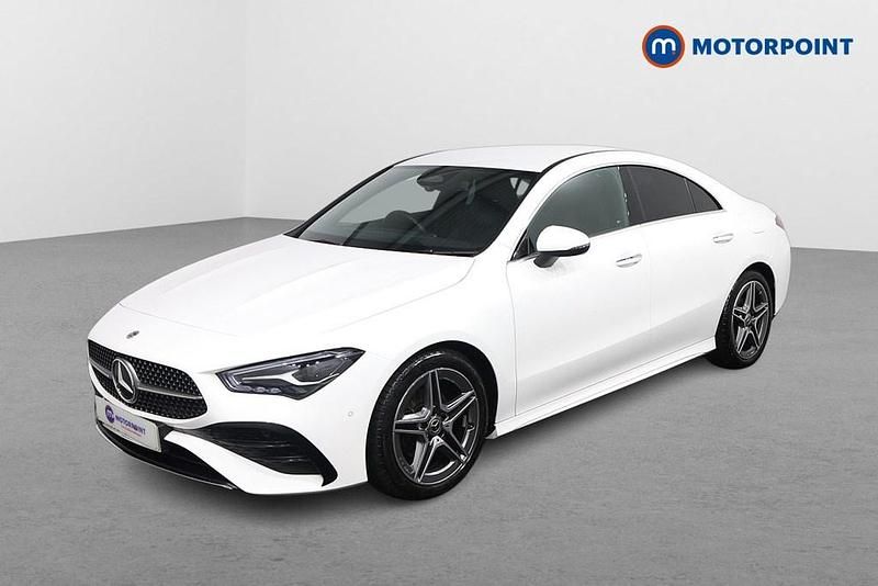 Used Mercedes CLA180 Executive 136 HP (100 kW) 2024 White Sedan