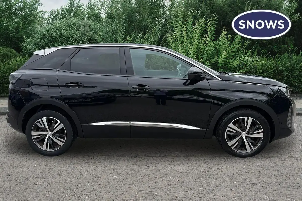 Used Peugeot 3008 Allure 131 HP (96 kW) 2022 Black SUV