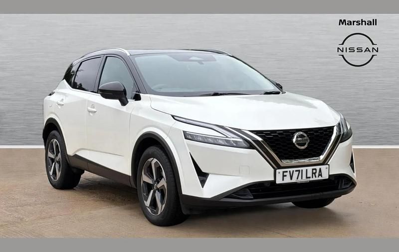 White Used 2021 Nissan Qashqai SUV | £18,549 (Good price) - Image 1/4