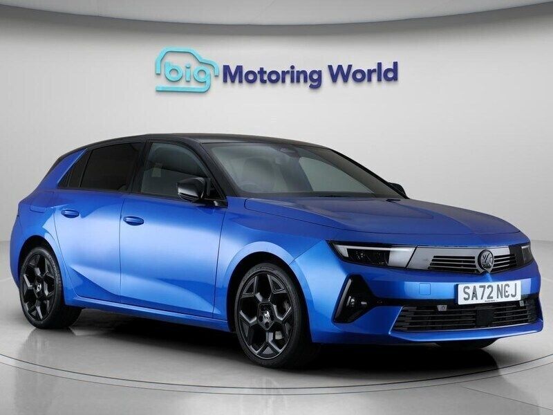 Blue Used 2022 Vauxhall Astra GS Line Hatchback | £14,650 (Fair price) - Image 1/4