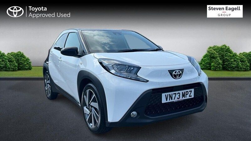 White Used 2023 Toyota Aygo Hatchback | £13,630 (Fair price) - Image 1/4