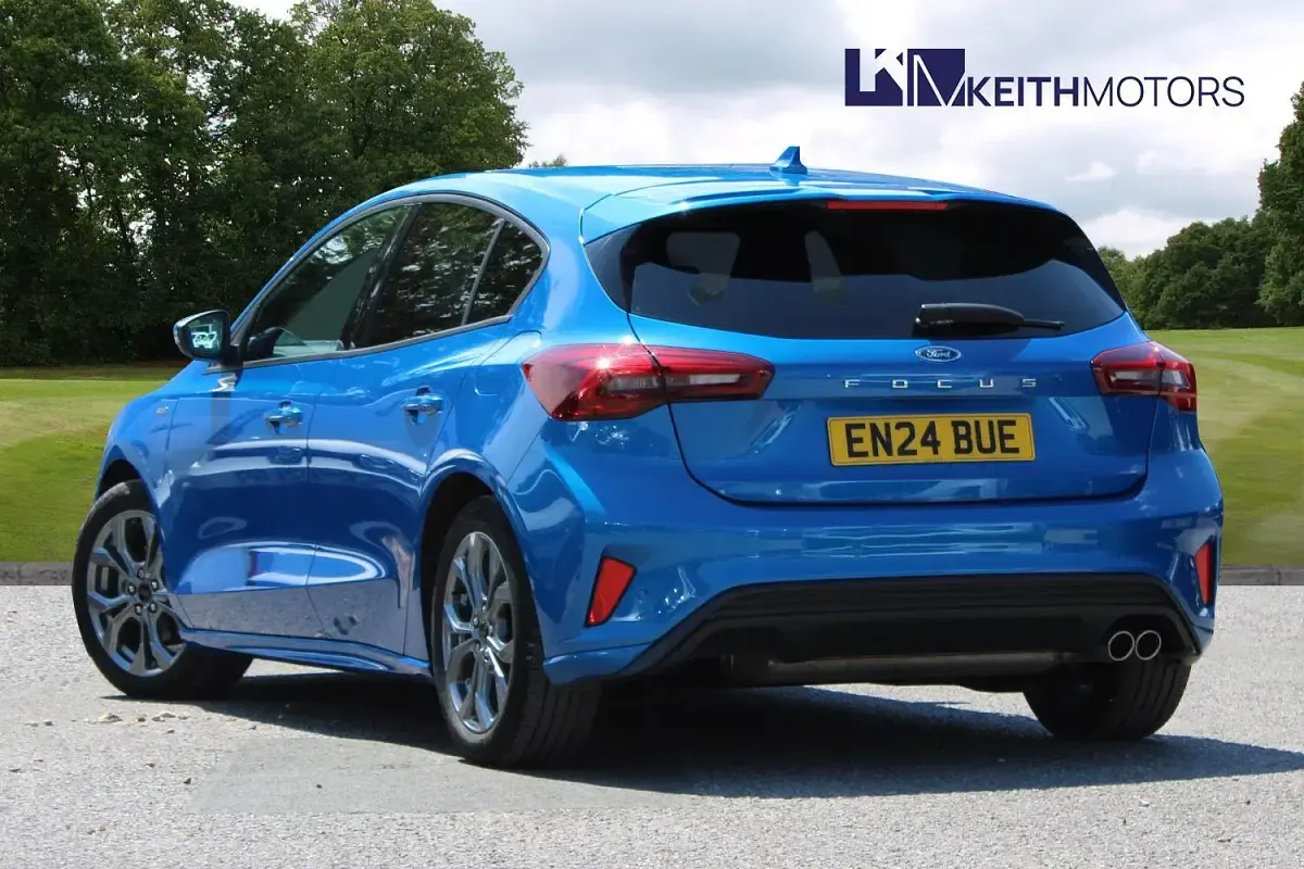 Used Ford Focus ST-Line 125 HP (91 kW) 2024 Blue Hatchback