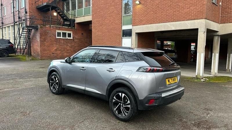 Used Peugeot 2008 Allure Premium 100 HP (73 kW) 2022 Grey SUV