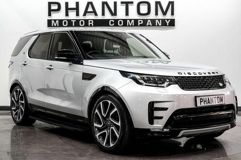 Silver Used 2018 Land Rover Discovery 5 HSE SUV | £22,990 (Fair price) - Image 1/4