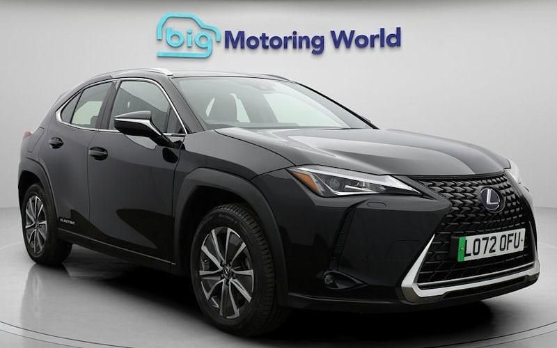 Used Lexus UX 150 kW (204 HP) 2022 SUV