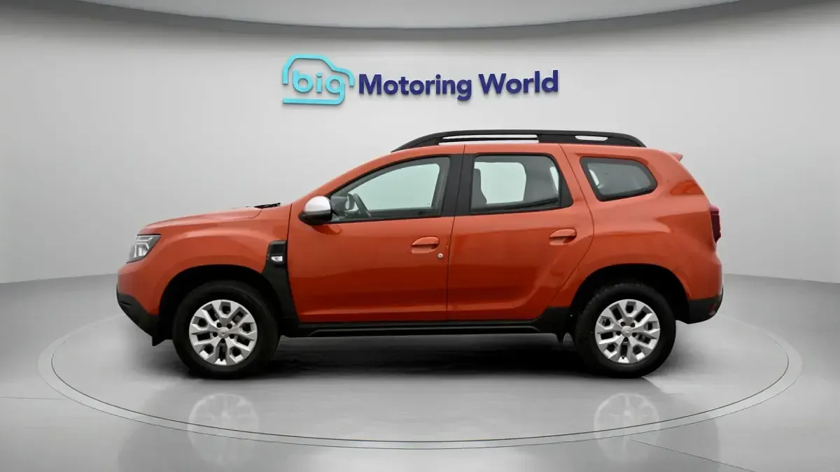 Used Dacia Duster Comfort 148 HP (108 kW) 2022 Orange SUV