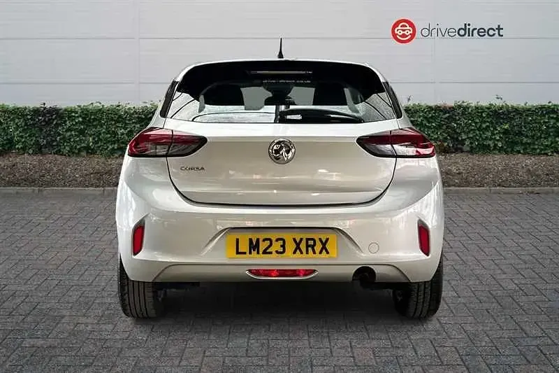 Second-hand Vauxhall Corsa Design Edition 100 CP (73 kW) 2023 Gri Hatchback
