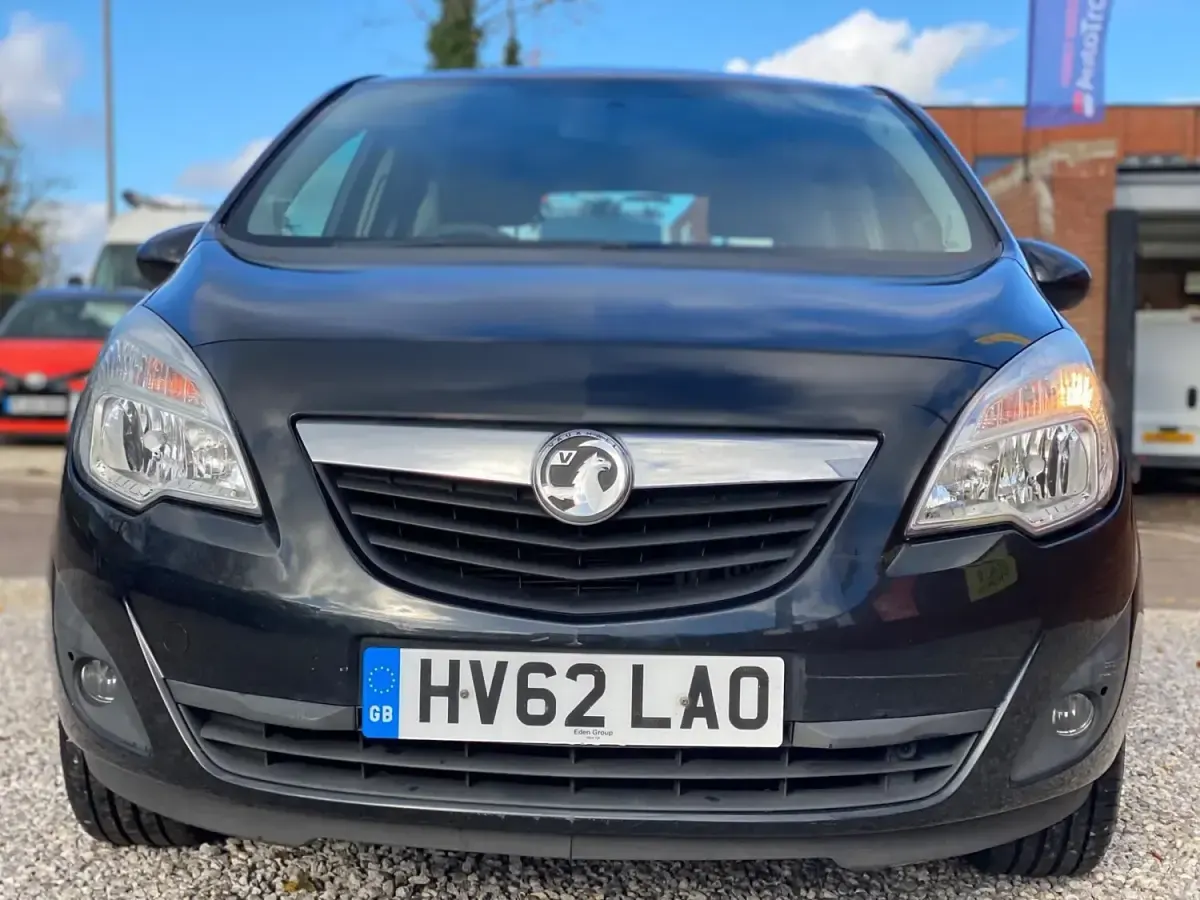 Używany Vauxhall Meriva Active 2012 Czarny Minivan