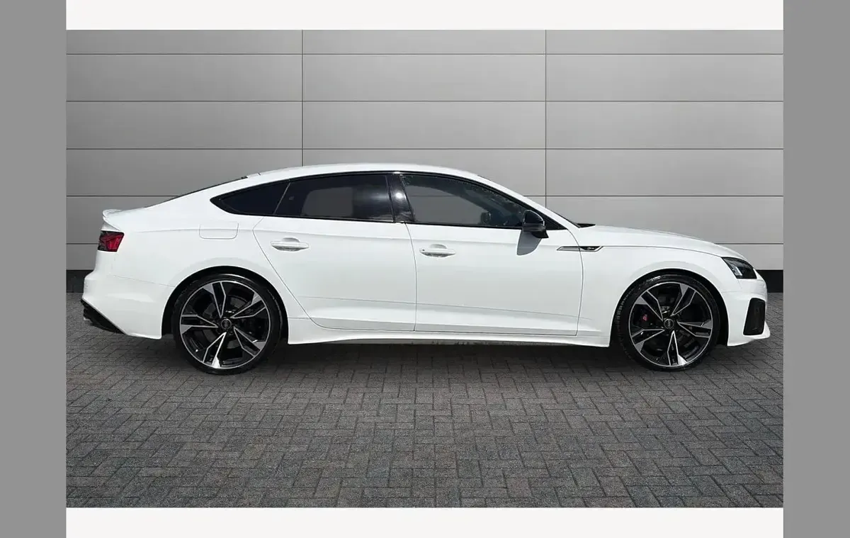 Used Audi A5 Black Edition 341 HP (250 kW) 2023 White Coupe