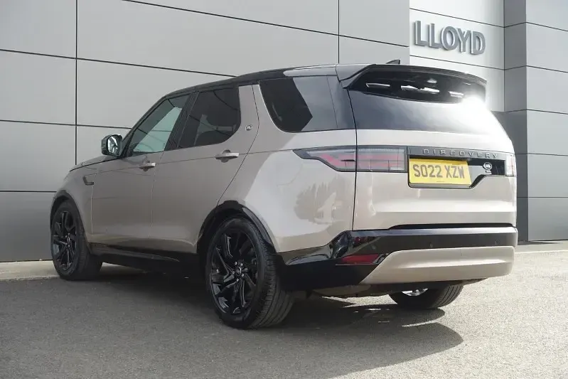 Used Land Rover Discovery HSE Dynamic 2022 Brown SUV