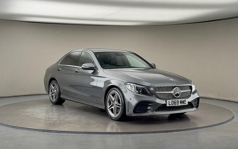 Selenite grey Used 2019 Mercedes C220 AMG line Sedan | £17,850 (Fair price) - Image 1/4