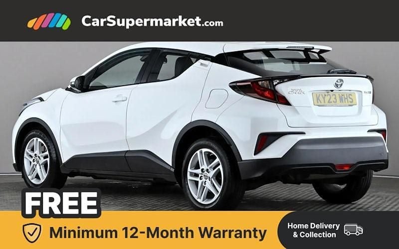 Used Toyota C-HR 122 HP (89 kW) 2023 White SUV