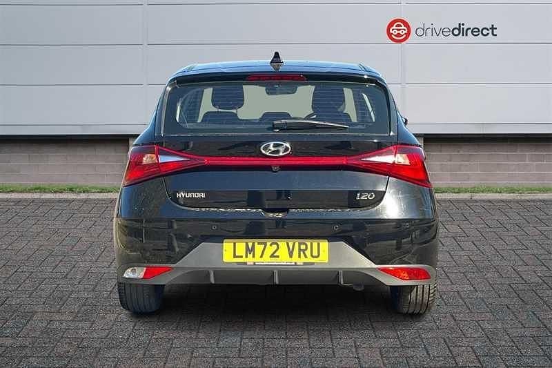 Used Hyundai i20 SE 100 HP (73 kW) 2022 Black Hatchback