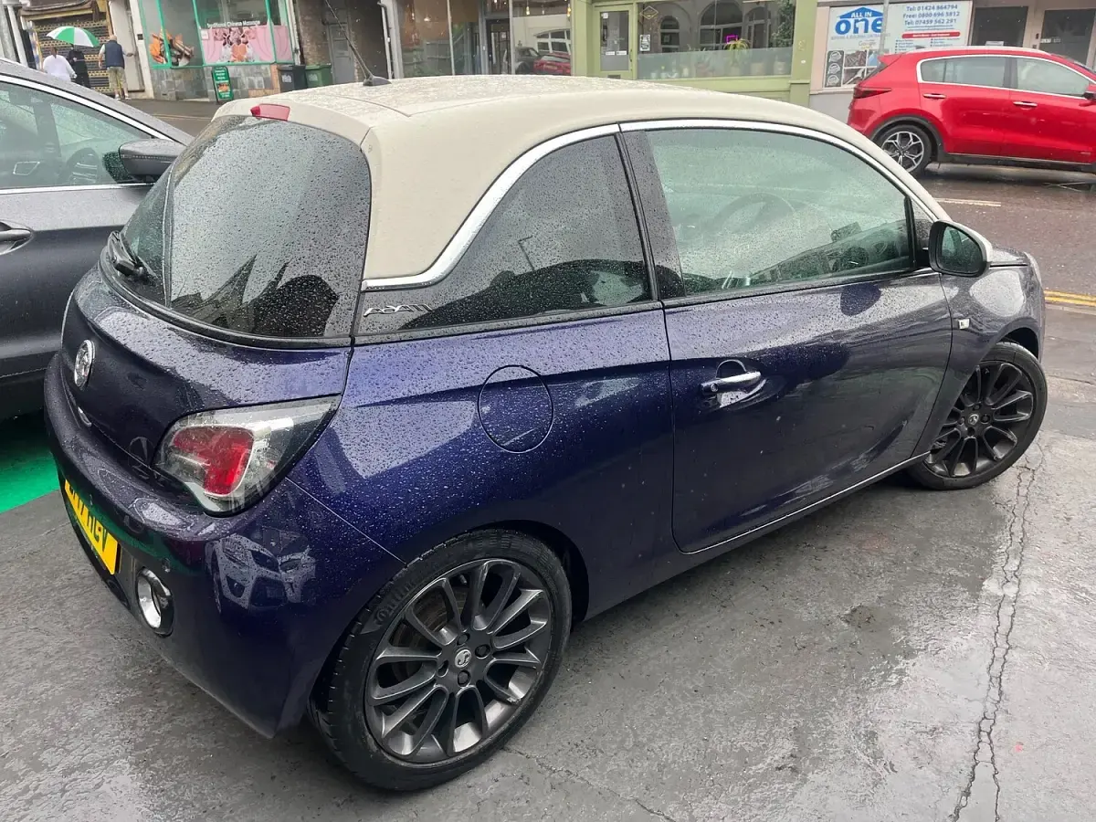 Used Vauxhall Adam Jam 70 HP (51 kW) 2017 Blue Hatchback