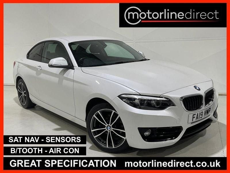 White Used 2019 BMW 218 Sport Line Coupe | £10,795 (Super price) - Image 1/4