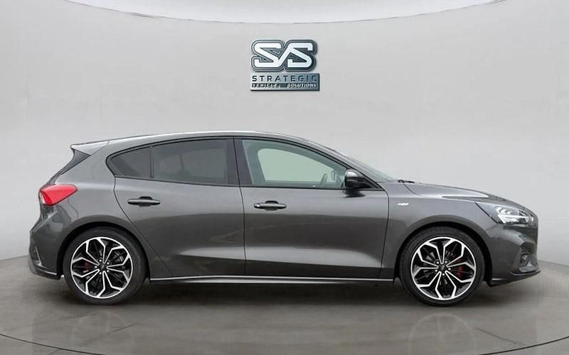 Used Ford Focus ST-Line X 155 HP (114 kW) 2021 Hatchback