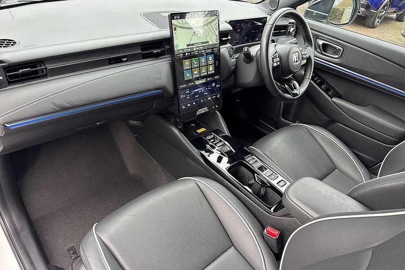 Used Honda e:Ny1 Advance 150 kW (204 HP) 2025 White orchid SUV