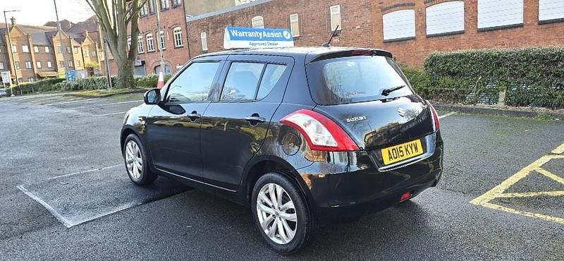 Usado Suzuki Swift SZ3 2015 Preto Citadino