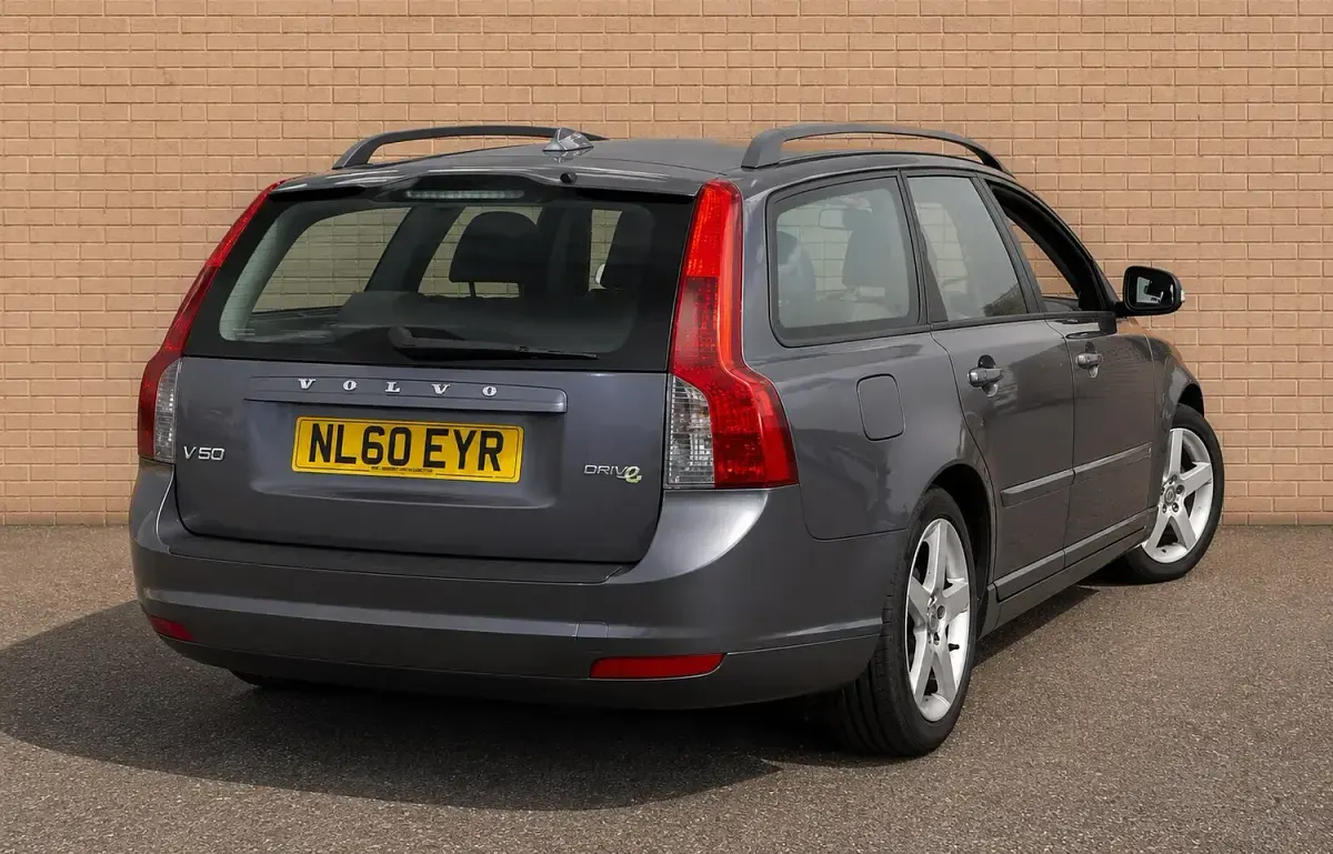 Used Volvo V50 SE 2010 Grey Estate