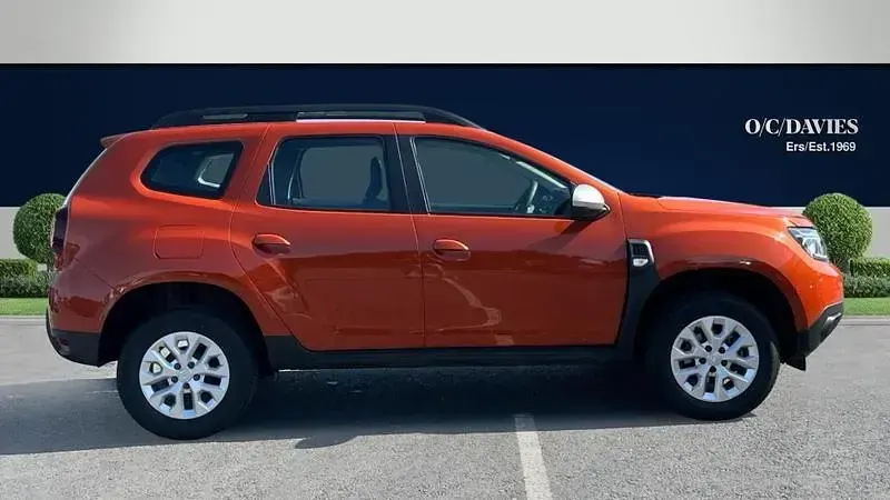 Used Dacia Duster Comfort 91 HP (66 kW) 2022 Orange SUV