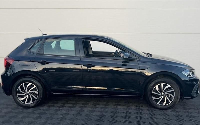 Used VW Polo Life 95 HP (69 kW) 2025 Hatchback