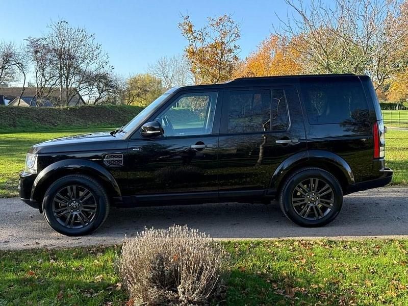 Used Land Rover Discovery 4 Graphite 256 HP (188 kW) 2016 Black SUV