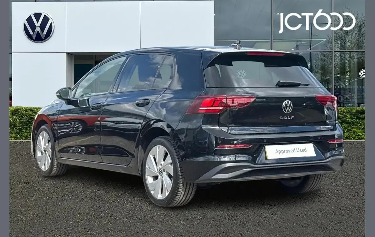 Used VW Golf VIII Match 203 HP (149 kW) 2025 Black Hatchback