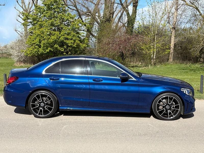 Used Mercedes C220 AMG Line Premium 194 HP (142 kW) 2020 Blue Sedan