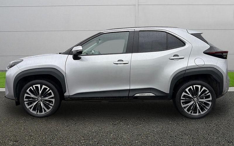 Used Toyota Yaris Hybrid 116 HP (85 kW) 2025 Estate