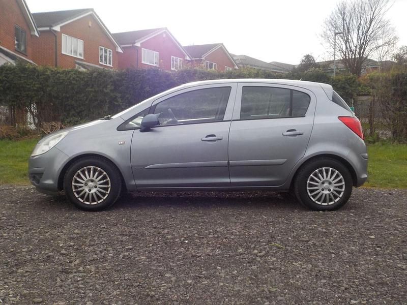 Used Vauxhall Corsa Club 2007 Silver Hatchback