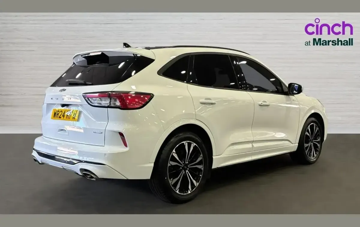 Used Ford Kuga ST-Line X 187 HP (137 kW) 2024 White SUV