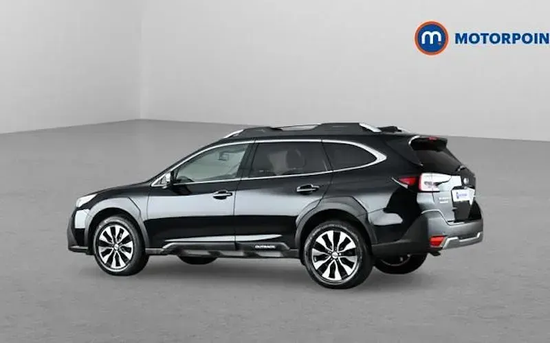 Used Subaru Outback 169 HP (124 kW) 2024 Black Estate
