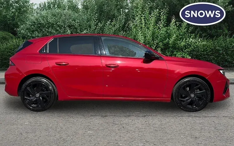 Used Vauxhall Astra 131 HP (96 kW) 2026 Hatchback