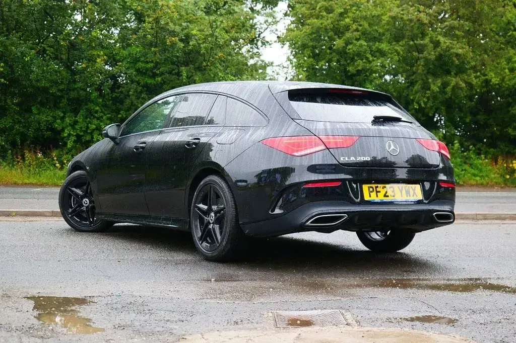 Used Mercedes CLA200 Shooting Brake Executive 2023 Black Estate