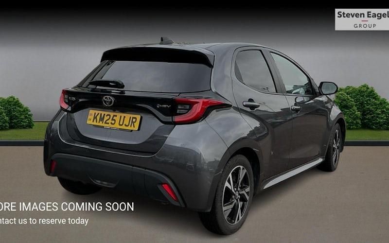 Used Toyota Yaris Hybrid Design 116 HP (85 kW) 2026 Hatchback