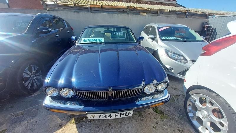 Used Jaguar XJ8 2001 Blue Sedan