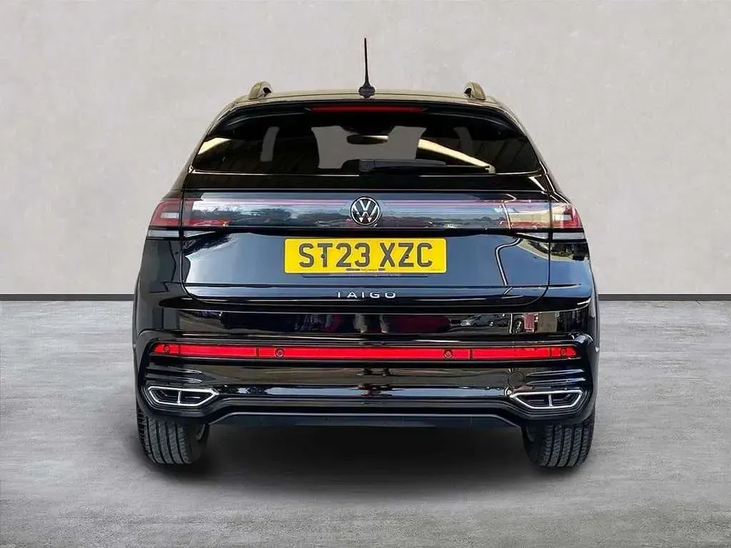 Used VW Taigo R-line 110 HP (80 kW) 2023 Black SUV