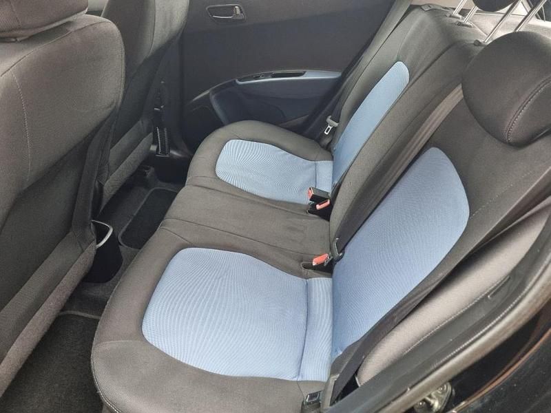 Used Hyundai i10 SE 64 HP (47 kW) 2014 Black Hatchback