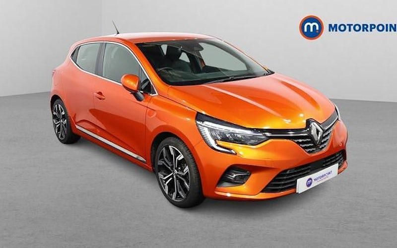 Used Renault Clio V Version S 140 HP (102 kW) 2022 Orange Hatchback